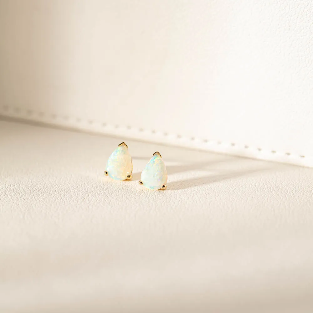 14ct Yellow Gold Opal Stud Earrings