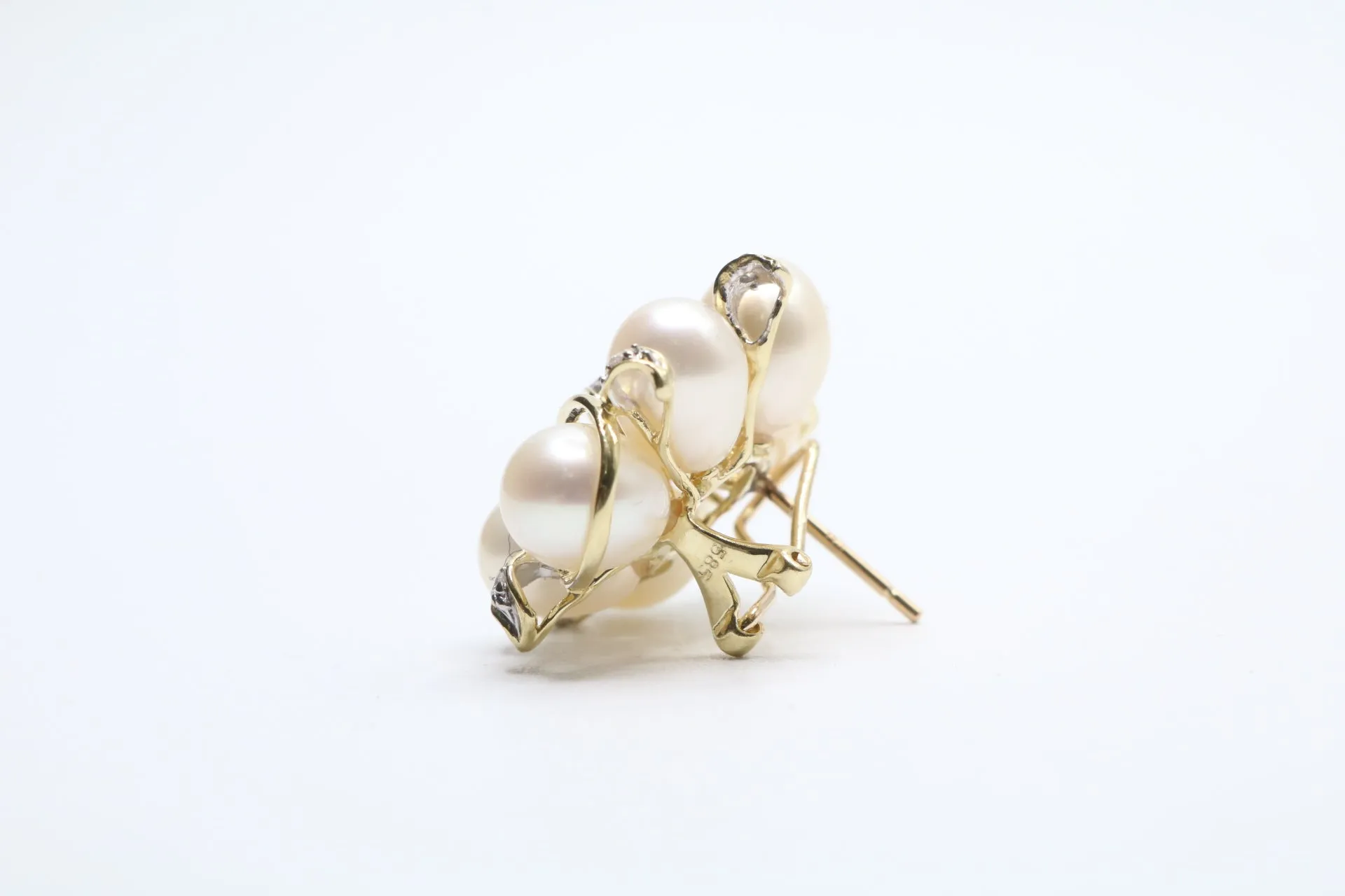 14K Yellow Gold Fancy Cluster Diamond Pearl Earrings (14 Grams)