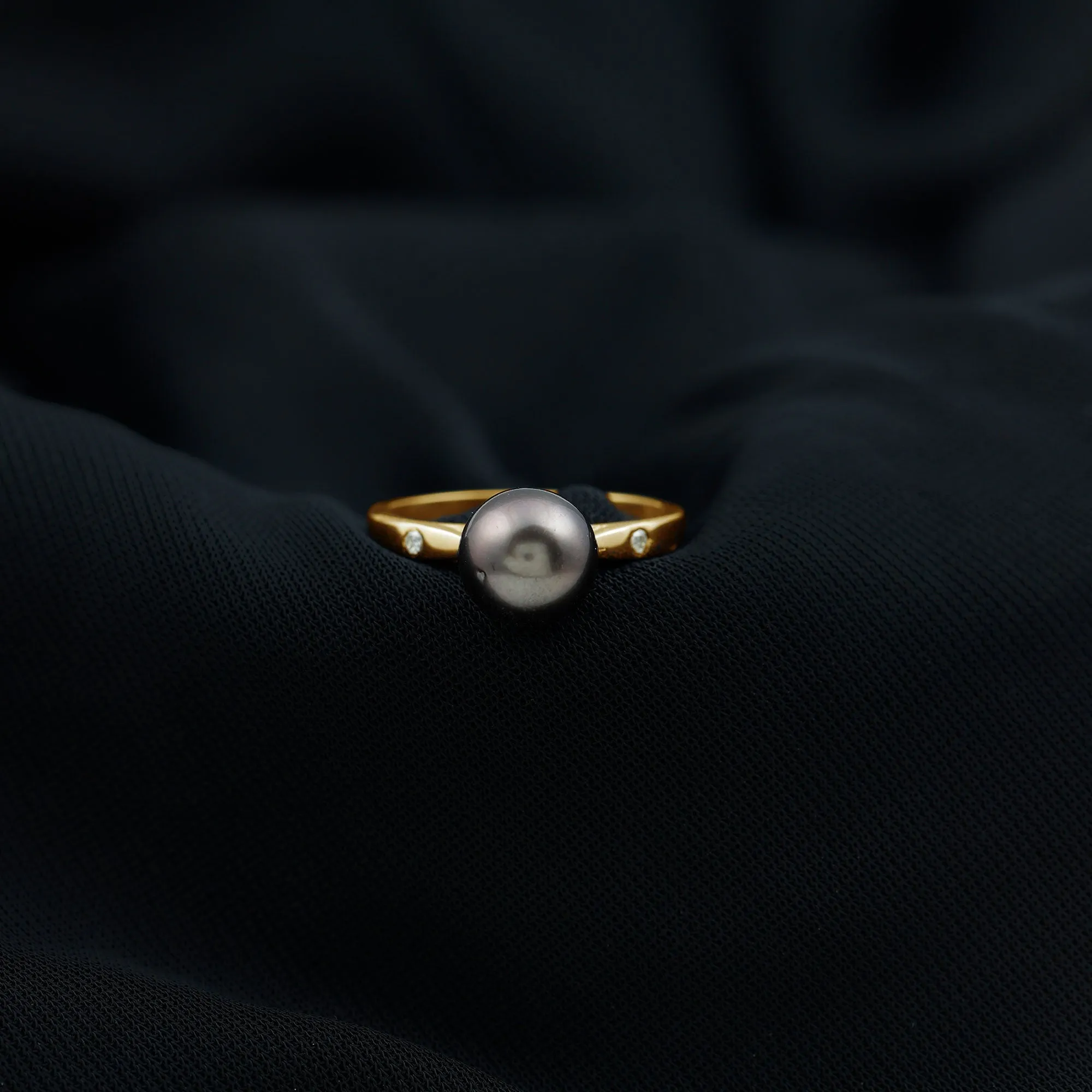 2.50 CT Solitaire Black Tahitian Pearl Engagement Ring with Moissanite