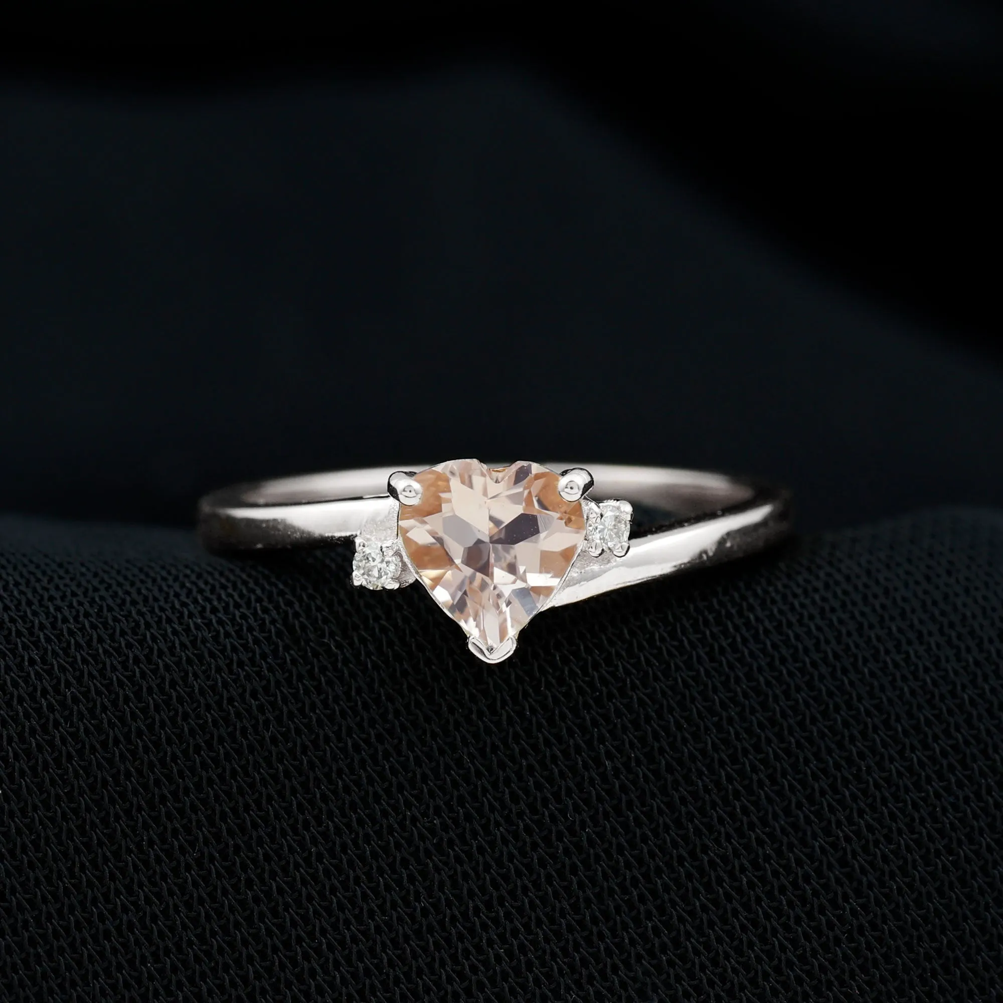 6 MM Heart Shape Morganite Solitaire Promise Ring with Diamond