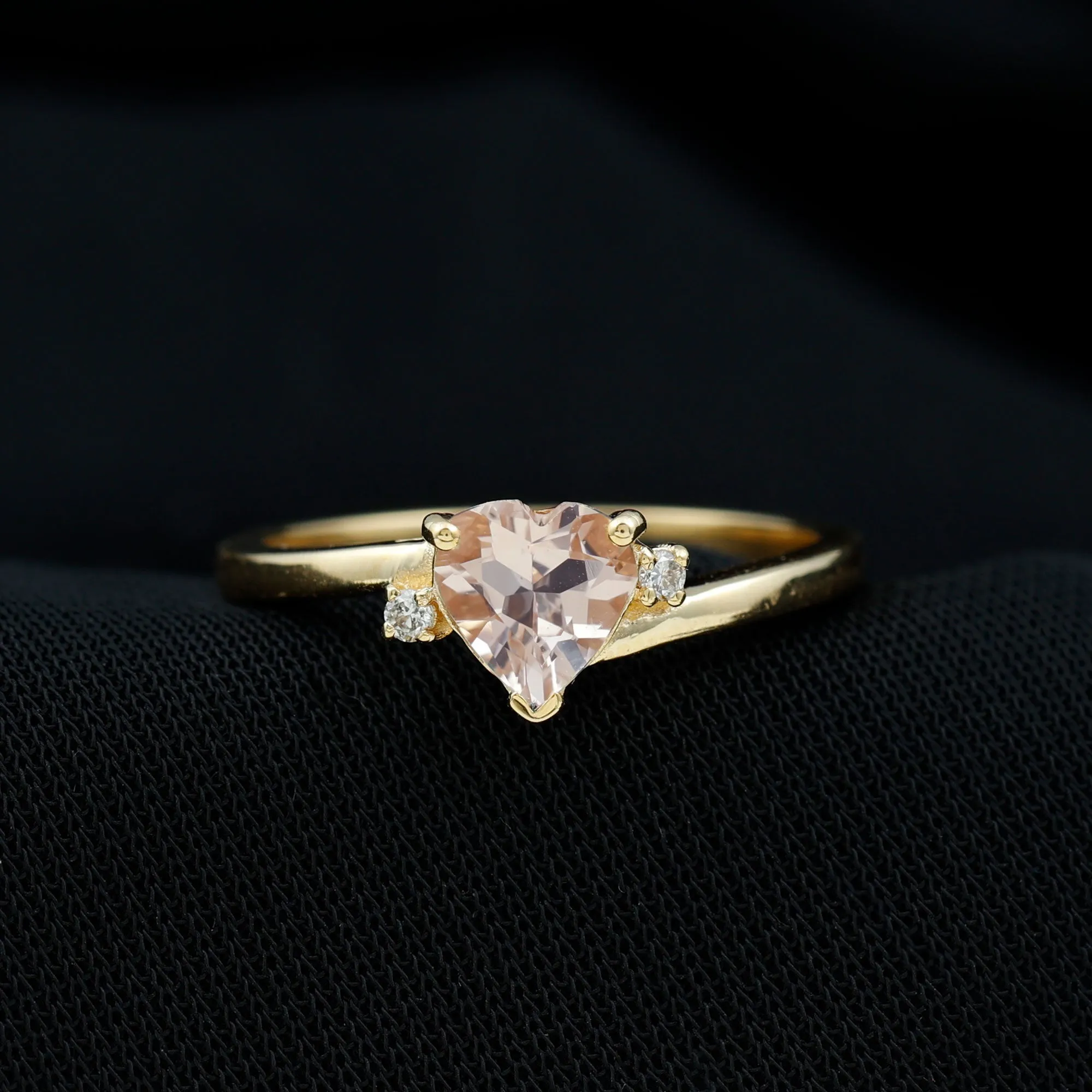 6 MM Heart Shape Morganite Solitaire Promise Ring with Diamond