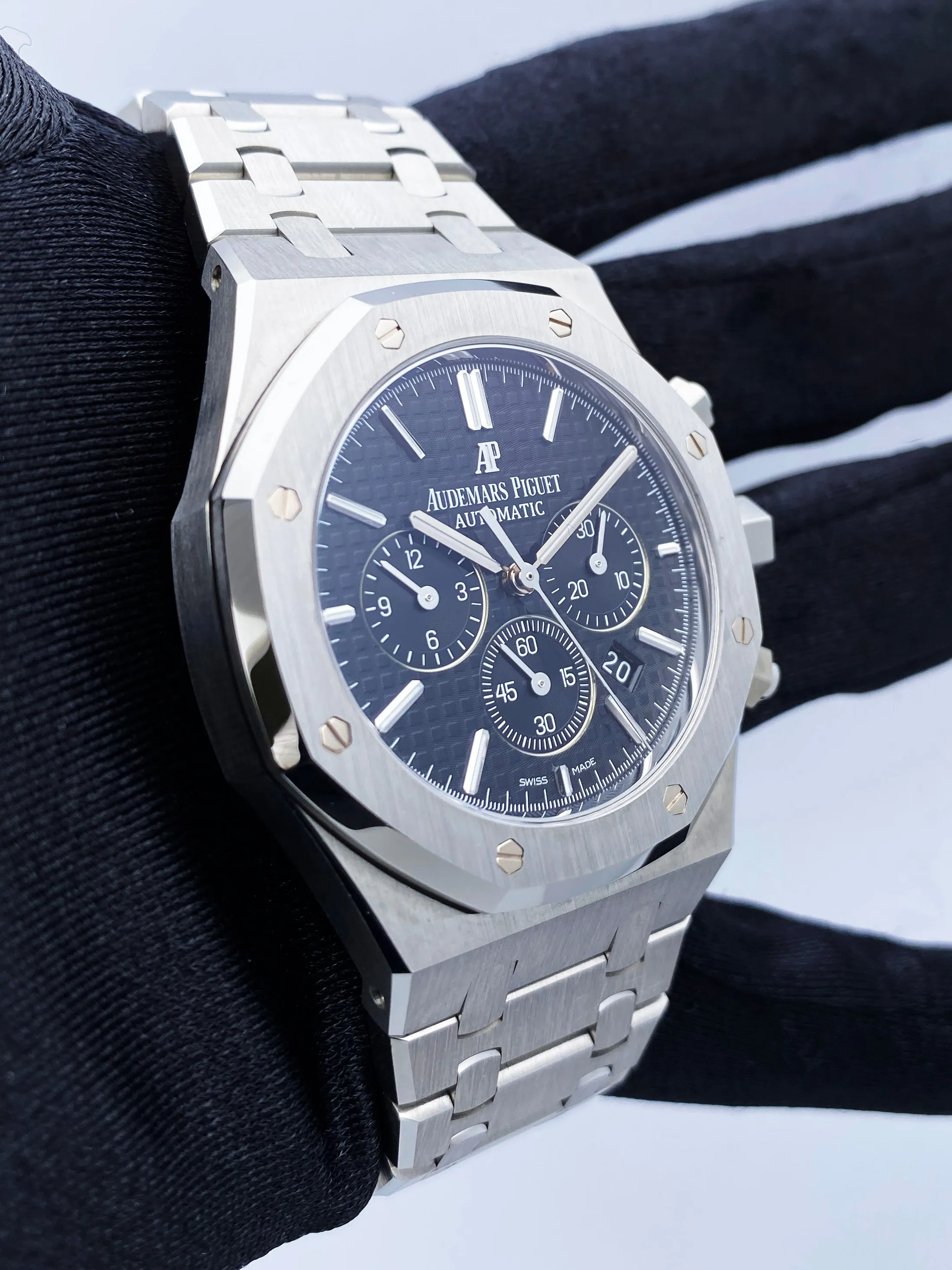 Audemars Piguet Royal Oak 26320ST Black Dial Mens Watch