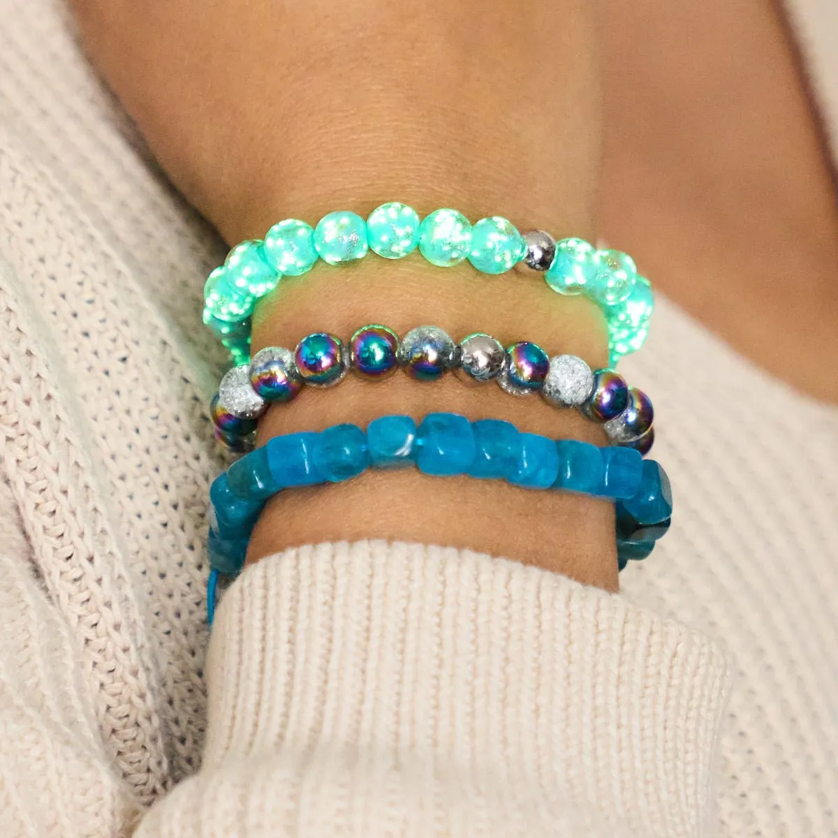 Blue Quartz | Silver | Gemstone Pebble Macrame Bracelet