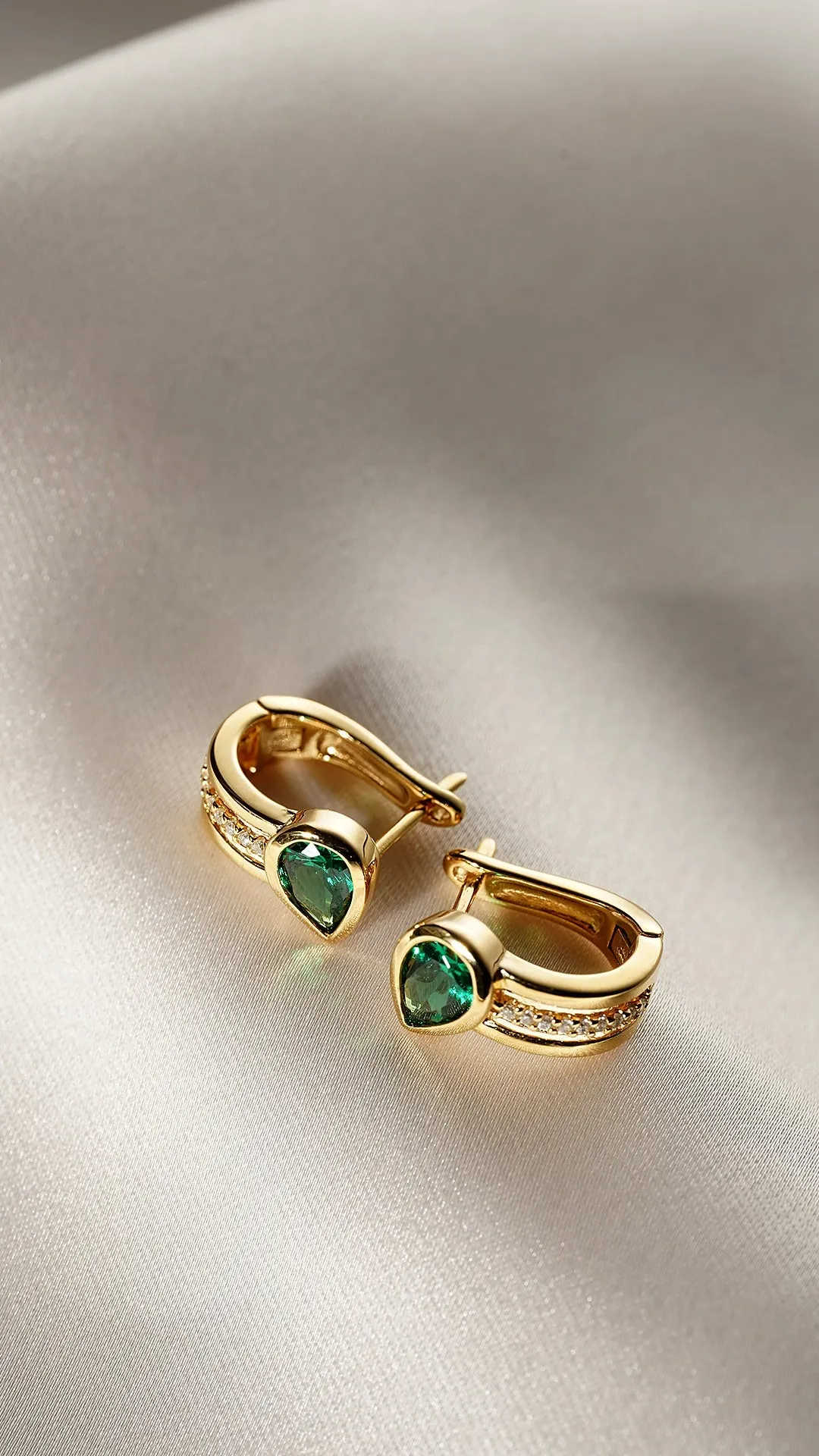 Jaia Earrings Emerald 18K Gold Plated