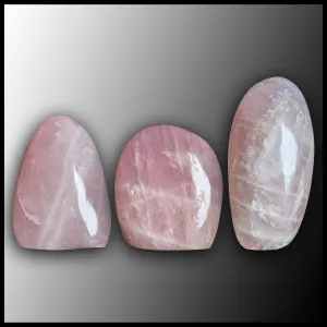 Rose Quartz Standup - .5lb